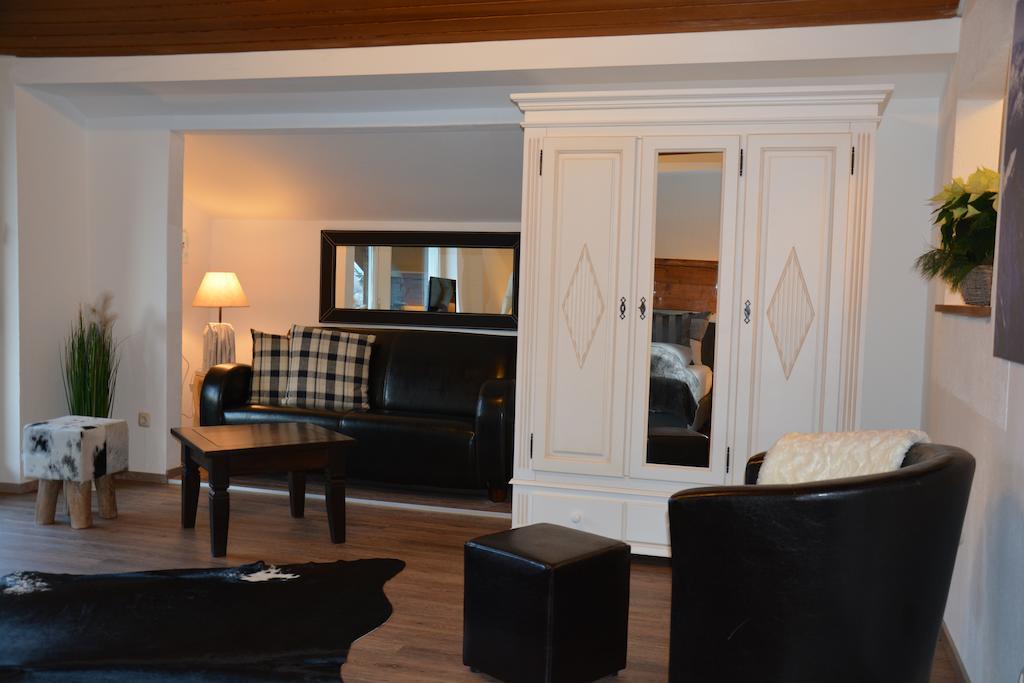 Exklusive Ferienwohnung Alpen Deluxe Garmisch-Partenkirchen Room photo