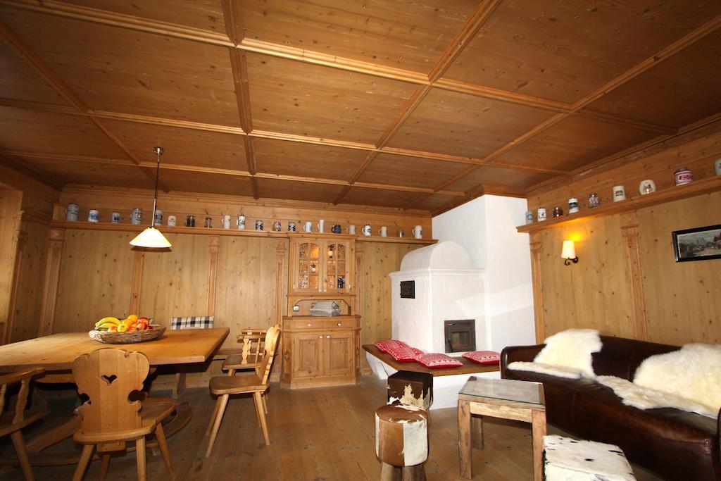 Exklusive Ferienwohnung Alpen Deluxe Garmisch-Partenkirchen Room photo